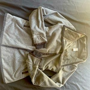 Ivivva jacket, great condition